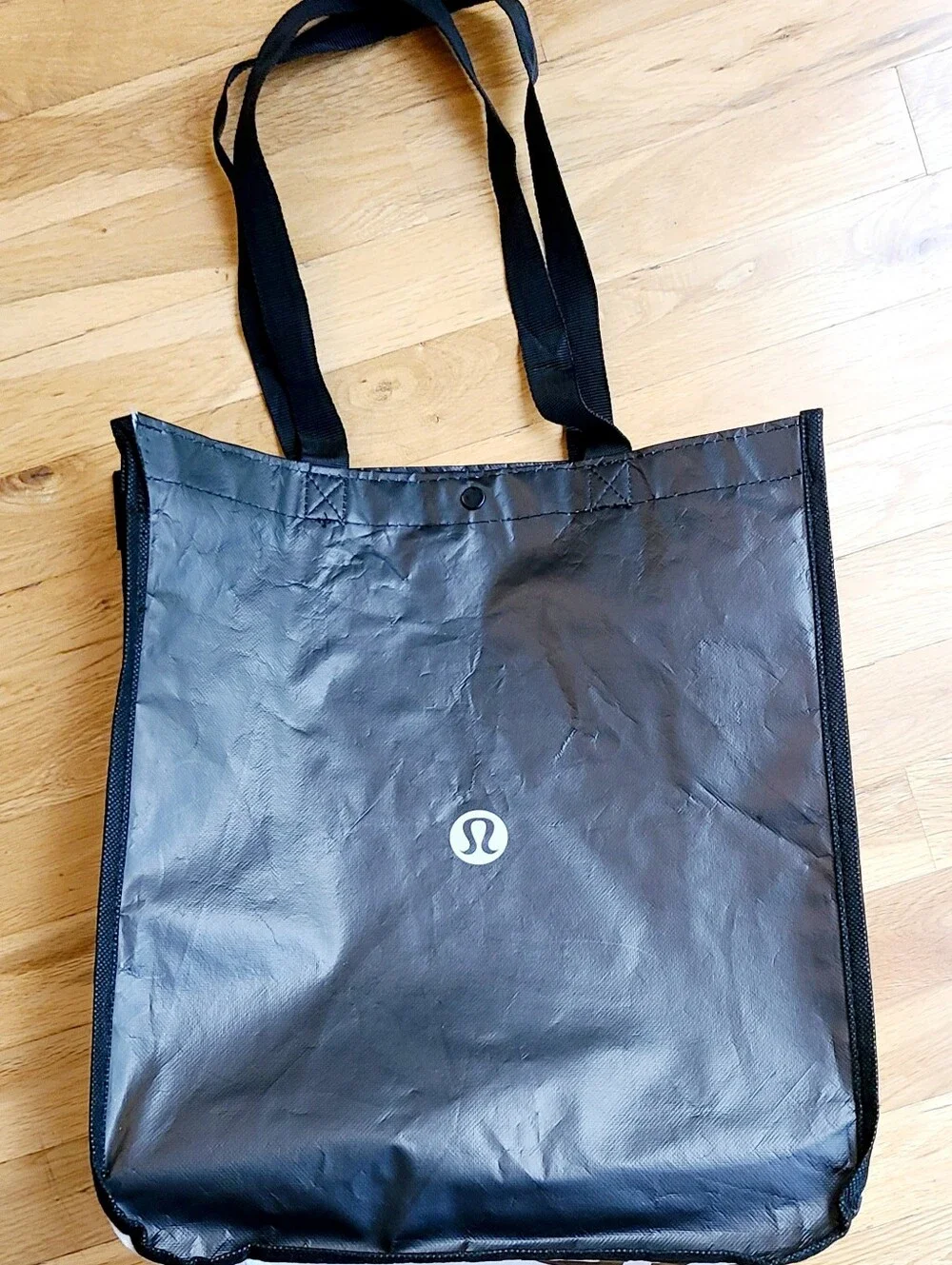 2 Lululemon Large Reusable Shopping Totes Travel Gym Baby Grunge 16